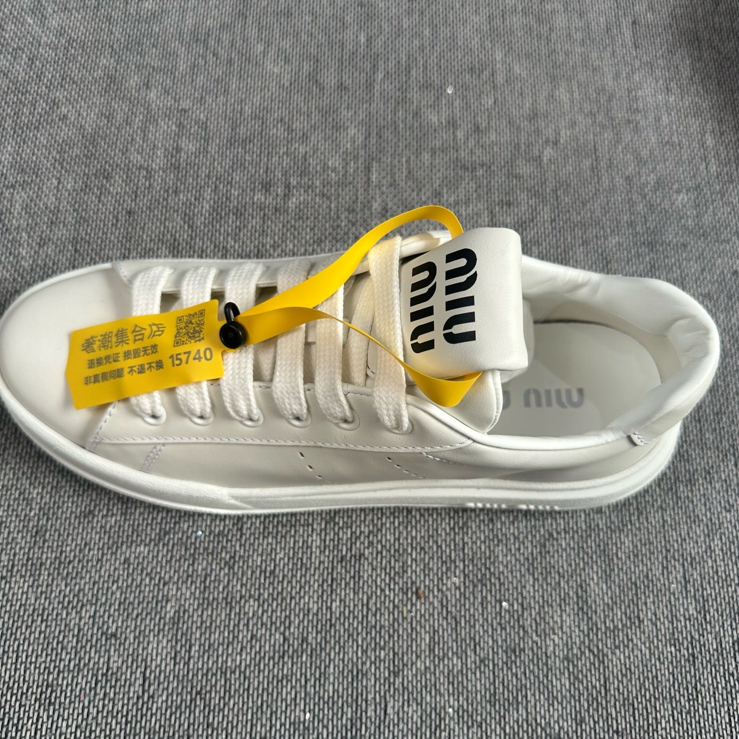 Miu Miu Leather White Skate shoes