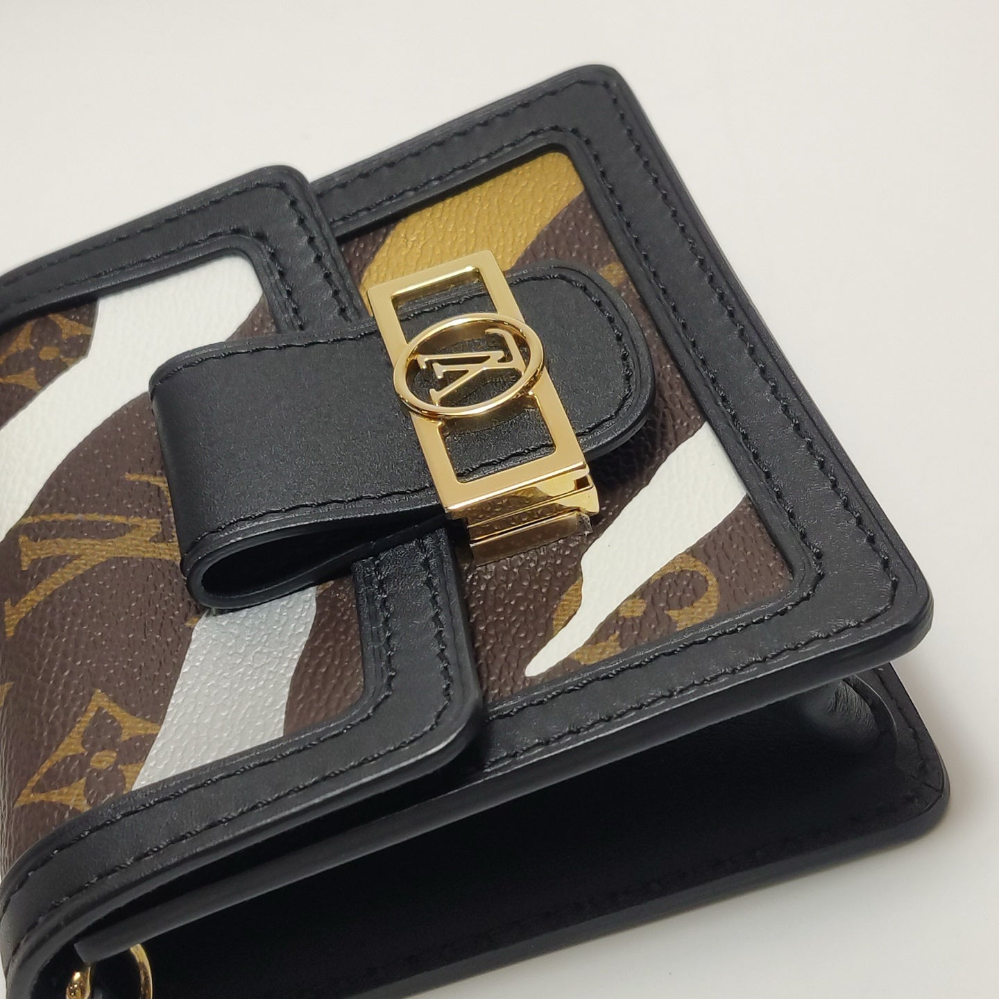 Louis Vuitton Dauphine Crossbody
