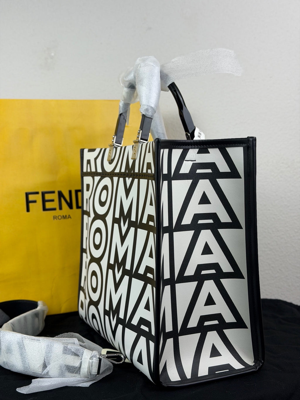 Fendi Tote