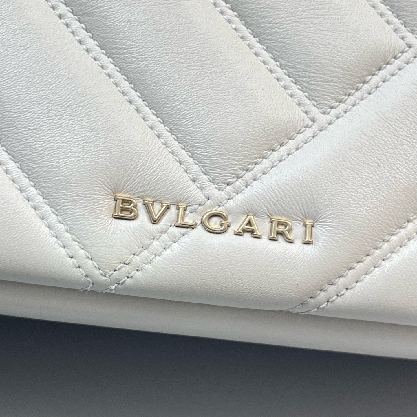 Bvlgari White