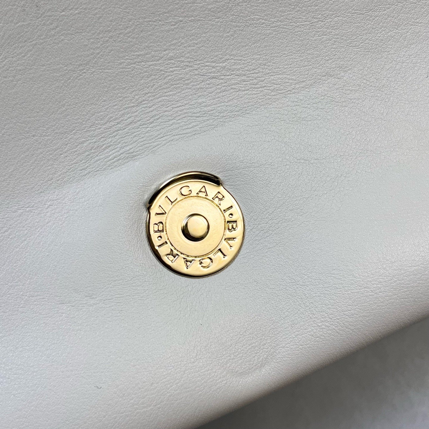Bvlgari White