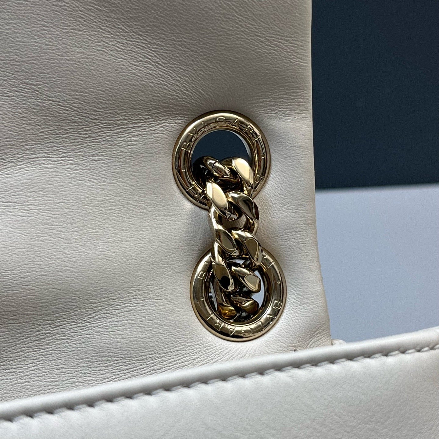 Bvlgari White
