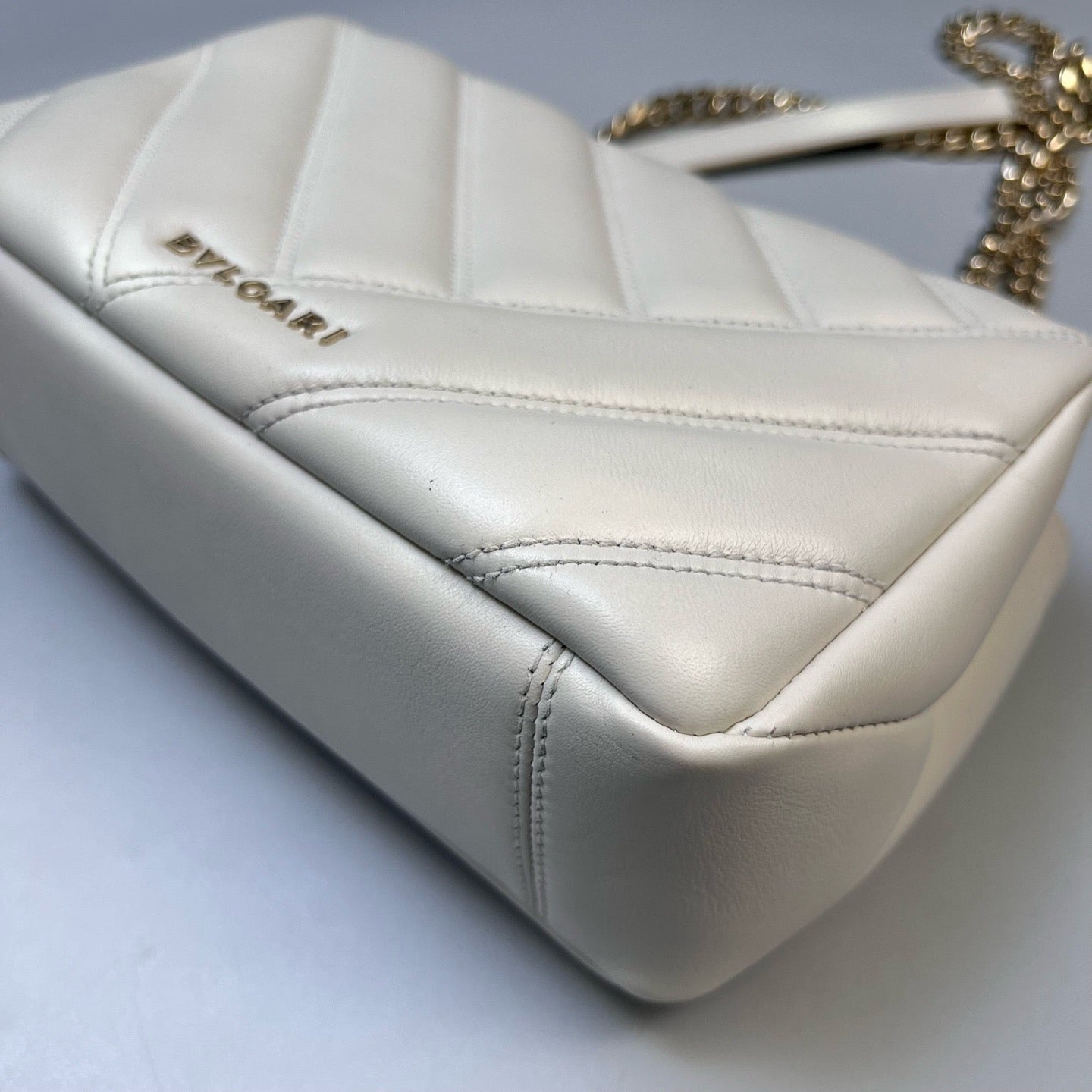 Bvlgari White