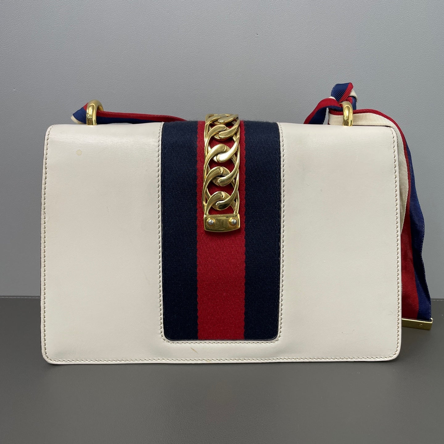 Gucci White