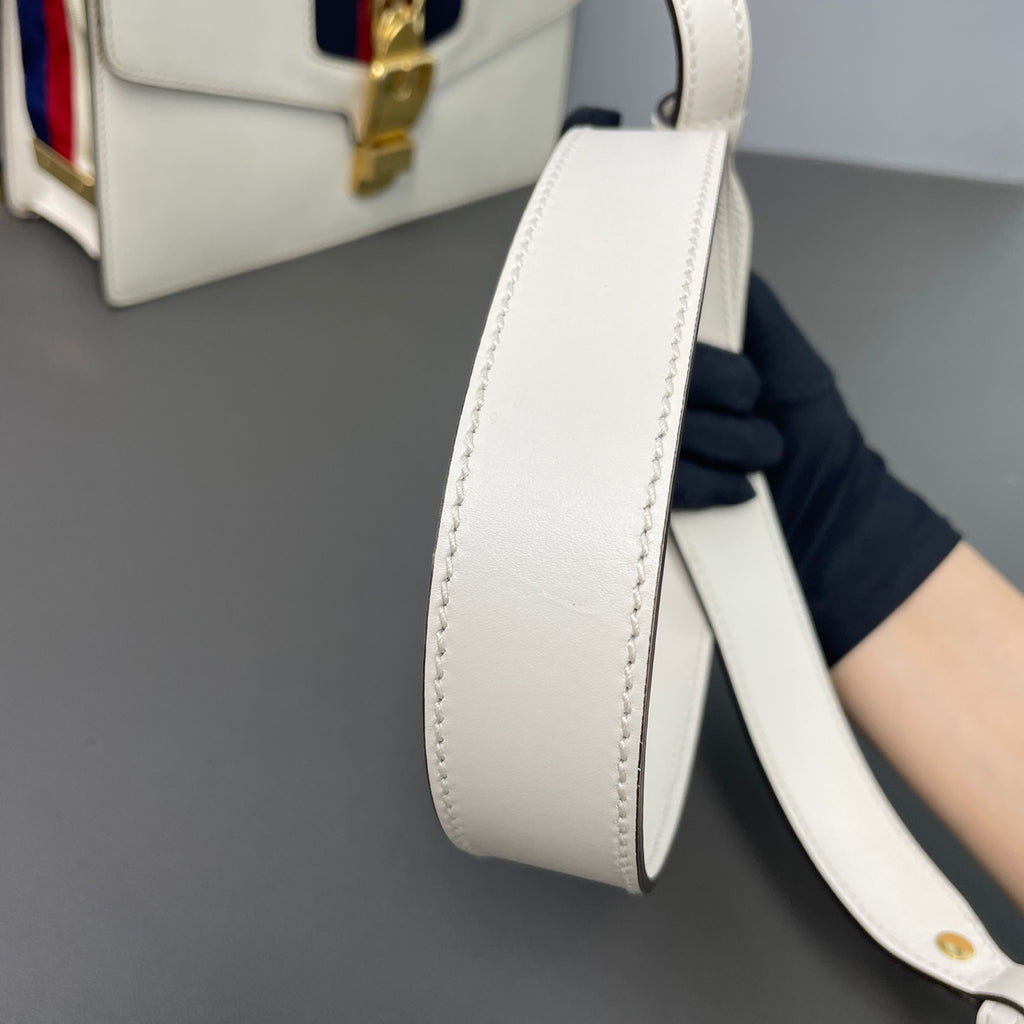 Gucci White