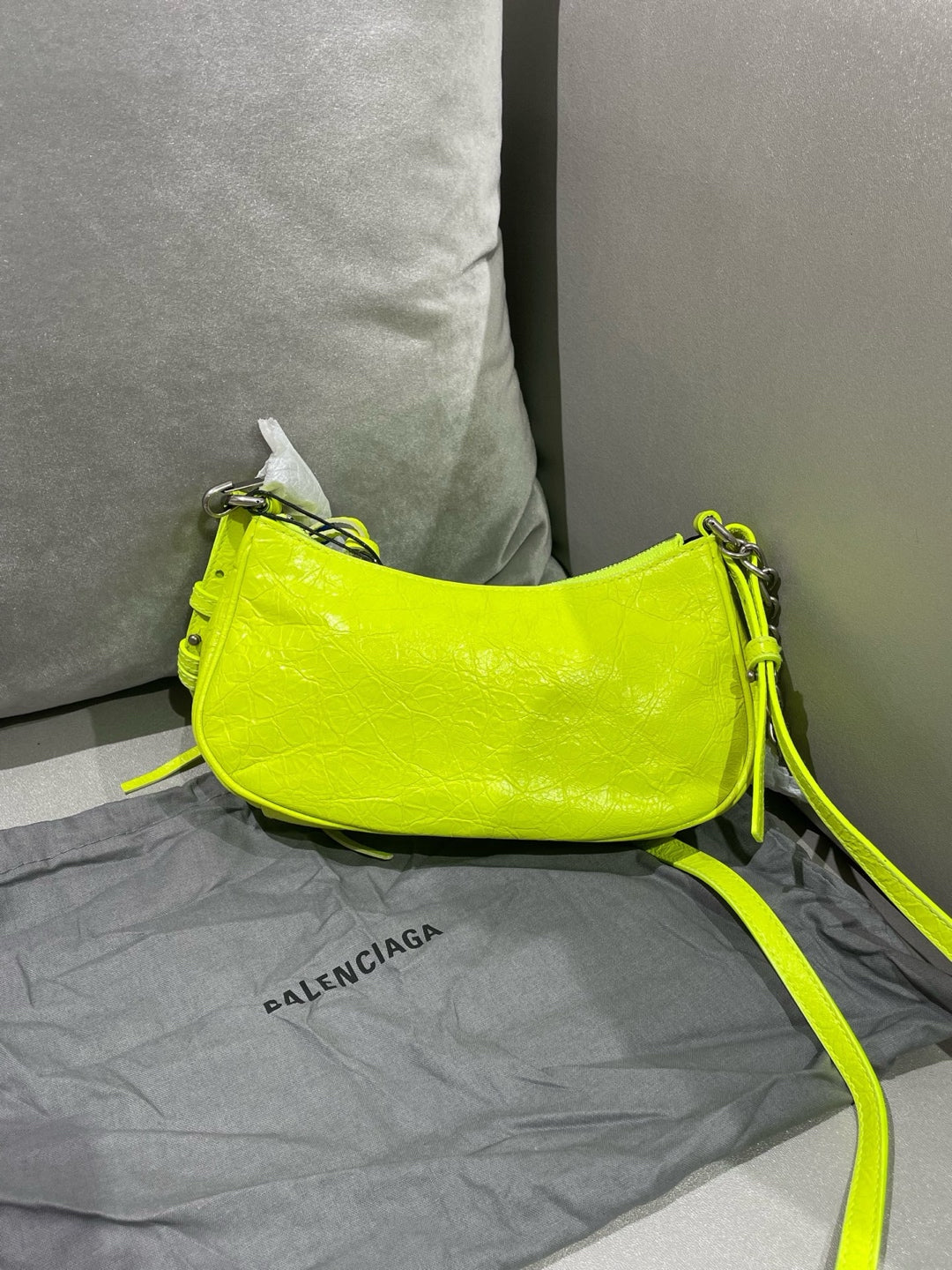 Balenciaga LE CAGOLE Yellow 6958141VGUY7206