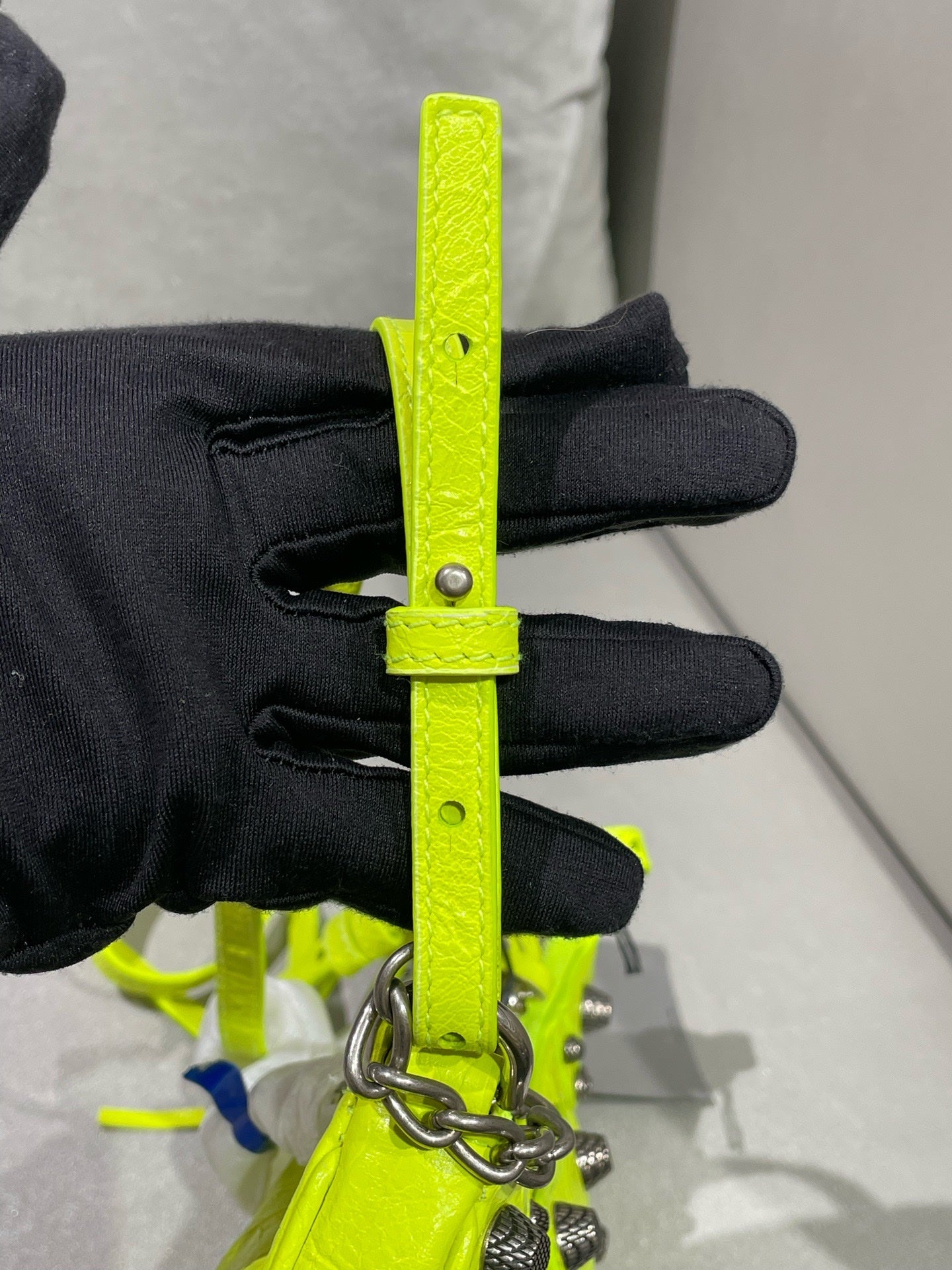 Balenciaga LE CAGOLE Yellow 6958141VGUY7206