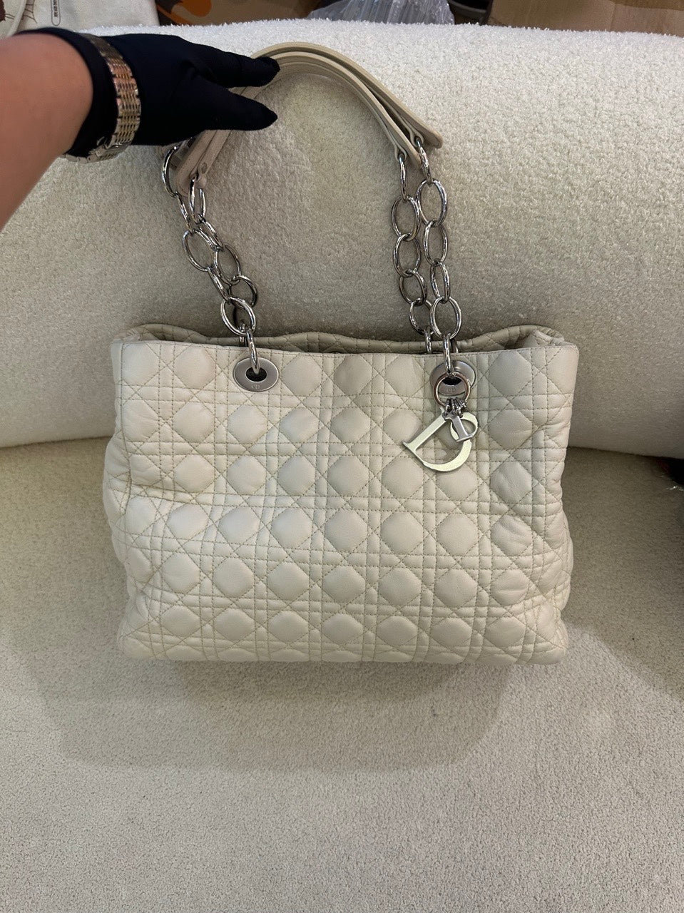 Dior White
