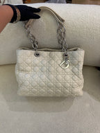 Dior White