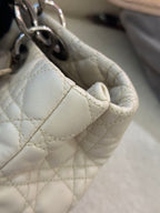 Dior White