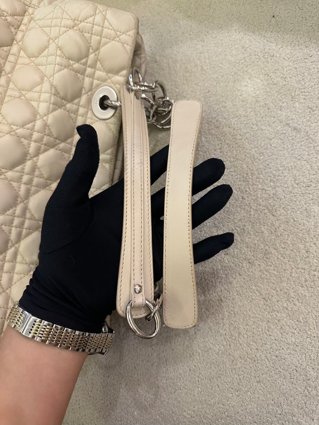 Dior White