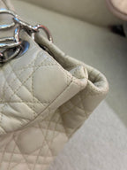 Dior White