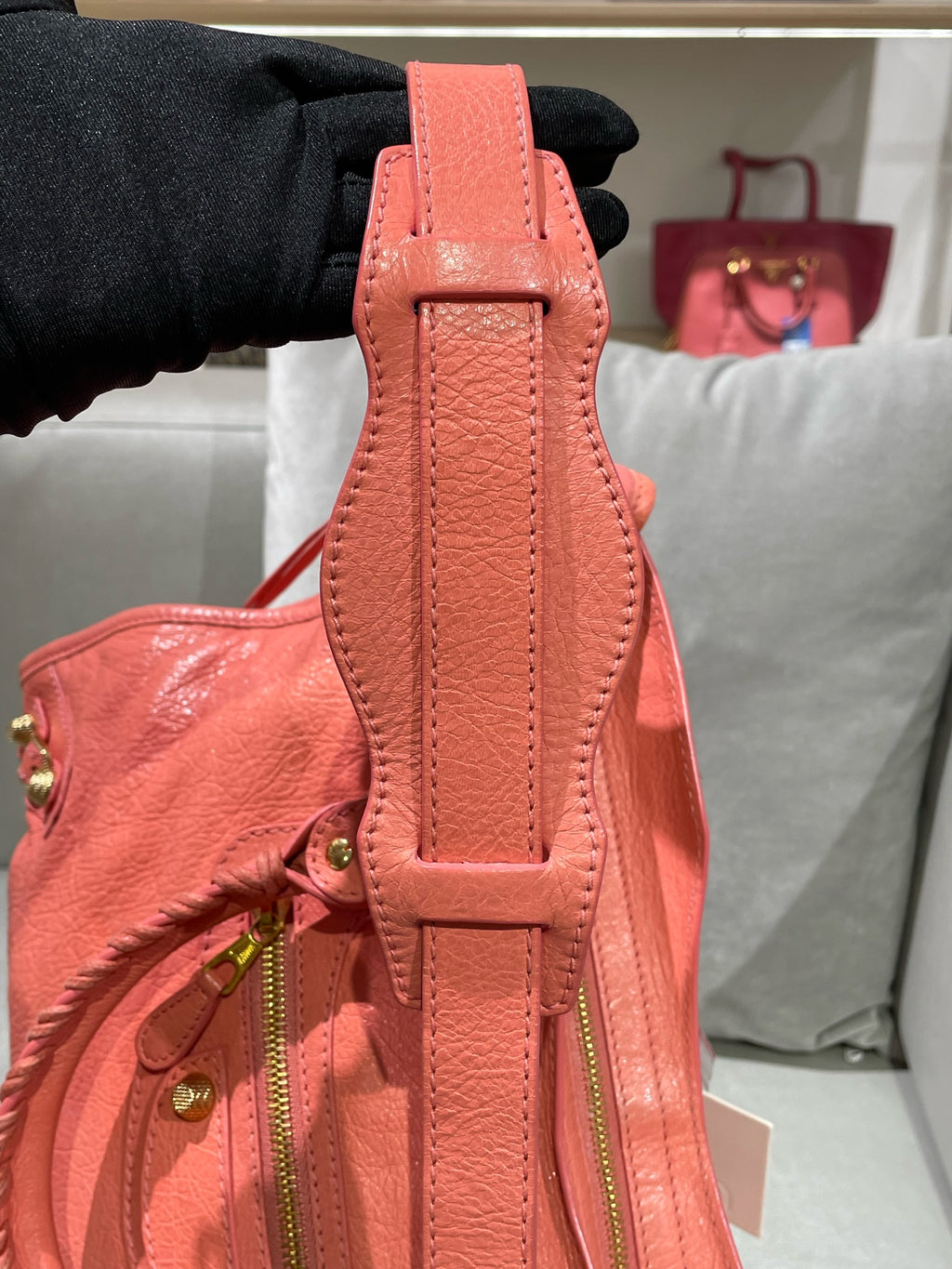 Balenciaga GIANT CITY Pink Shoulder Bag 281770-D94JN-6550