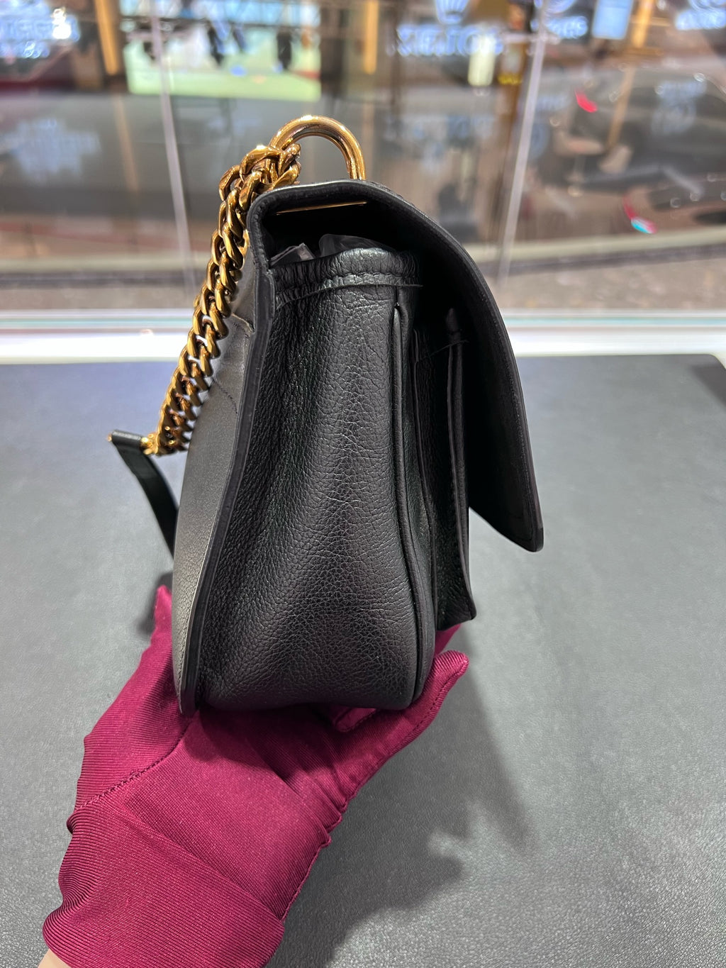 Louis Vuitton Black M57073