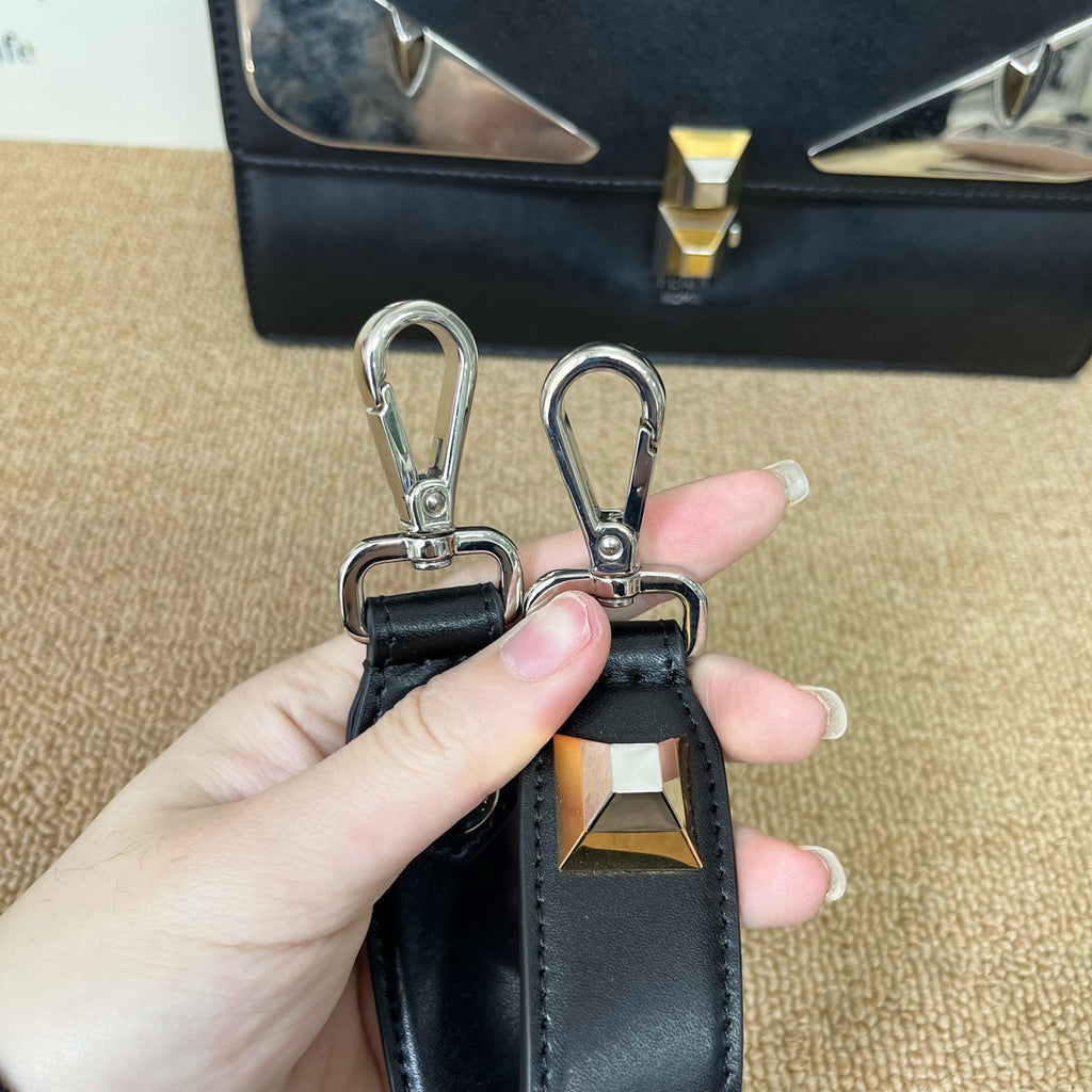 Fendi Shoulder Bag