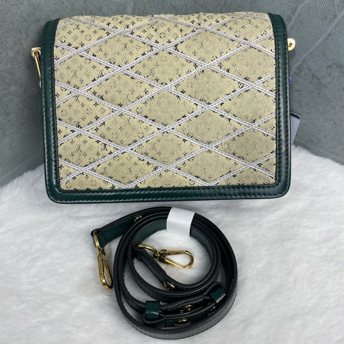 Louis Vuitton Crossbody
