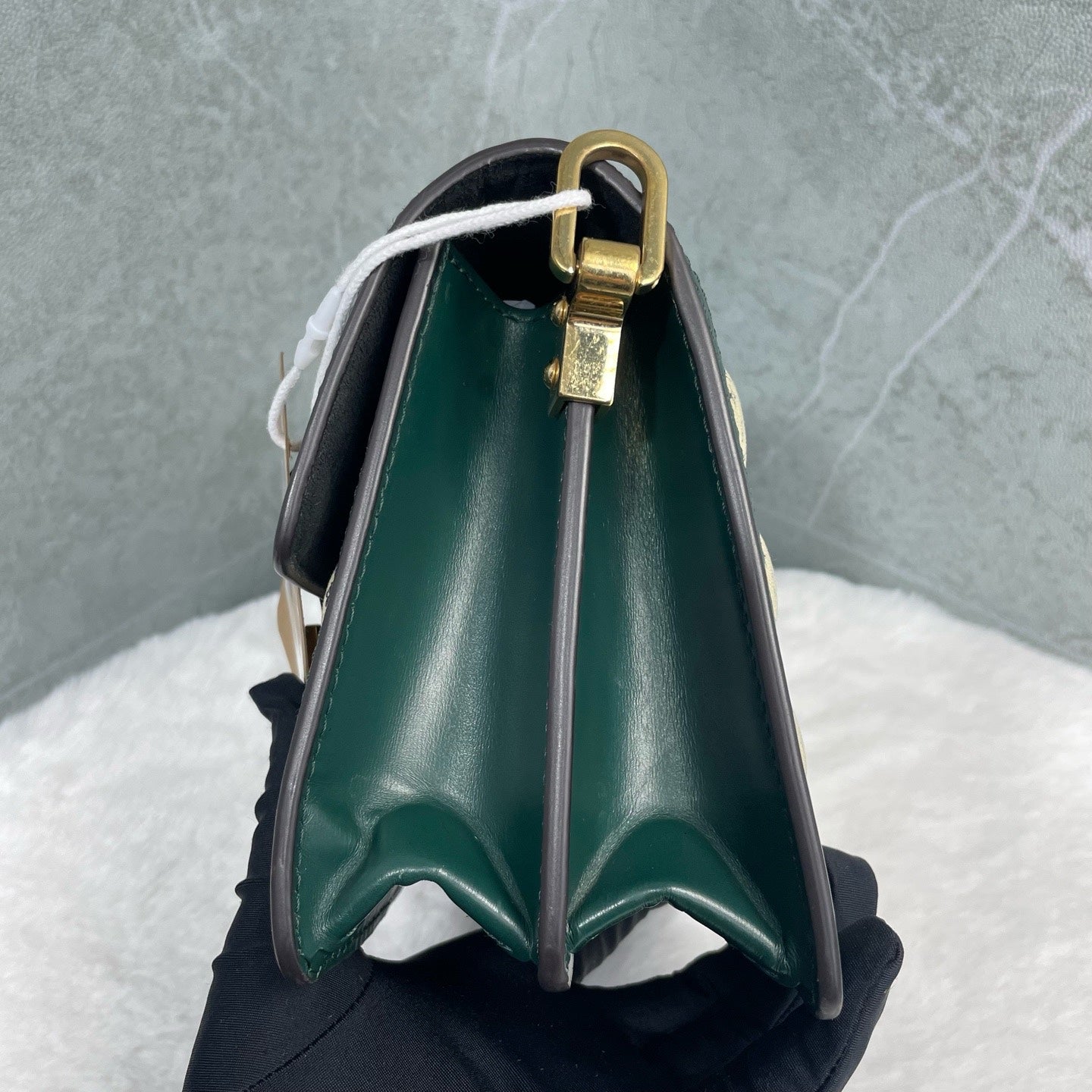 Louis Vuitton Crossbody