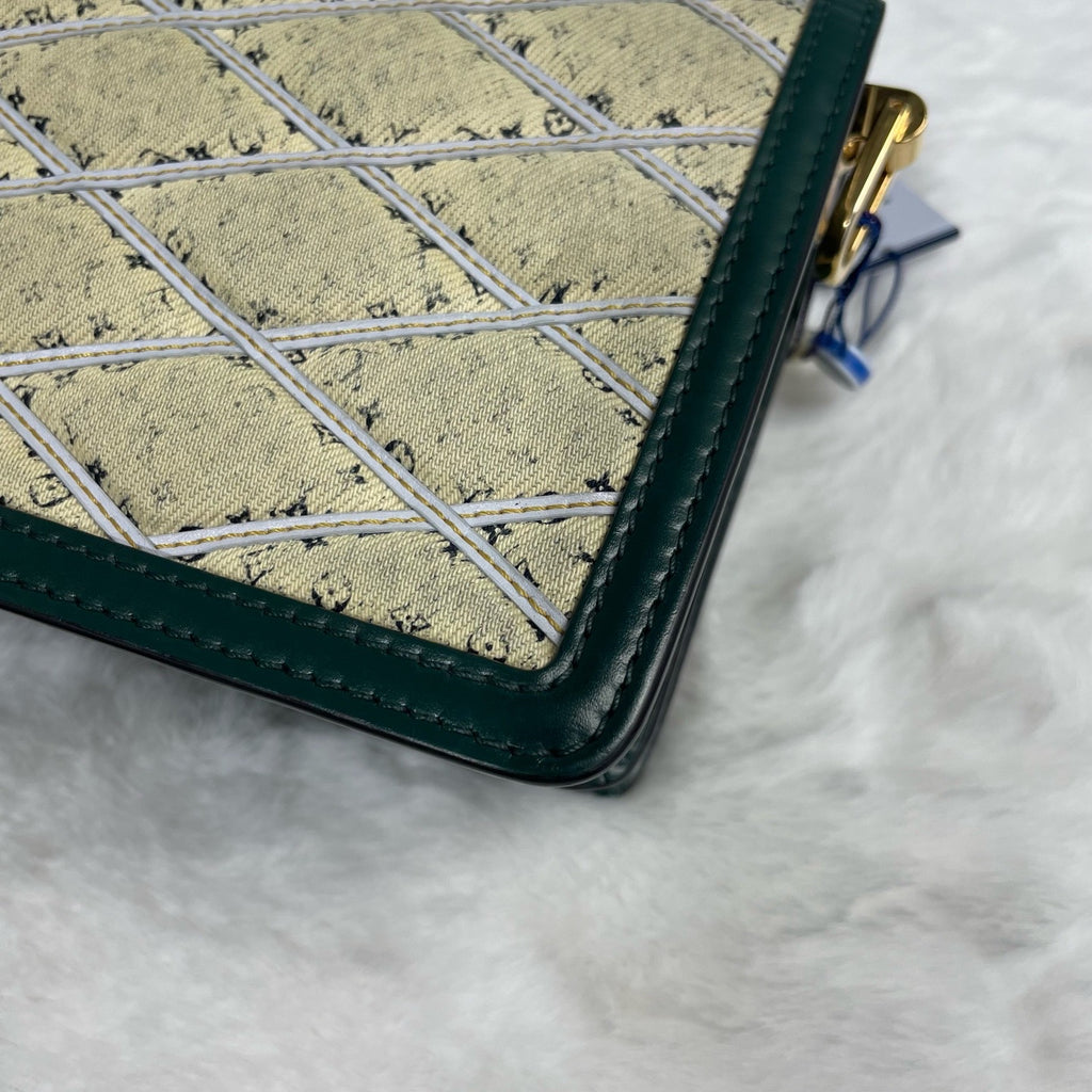 Louis Vuitton Crossbody