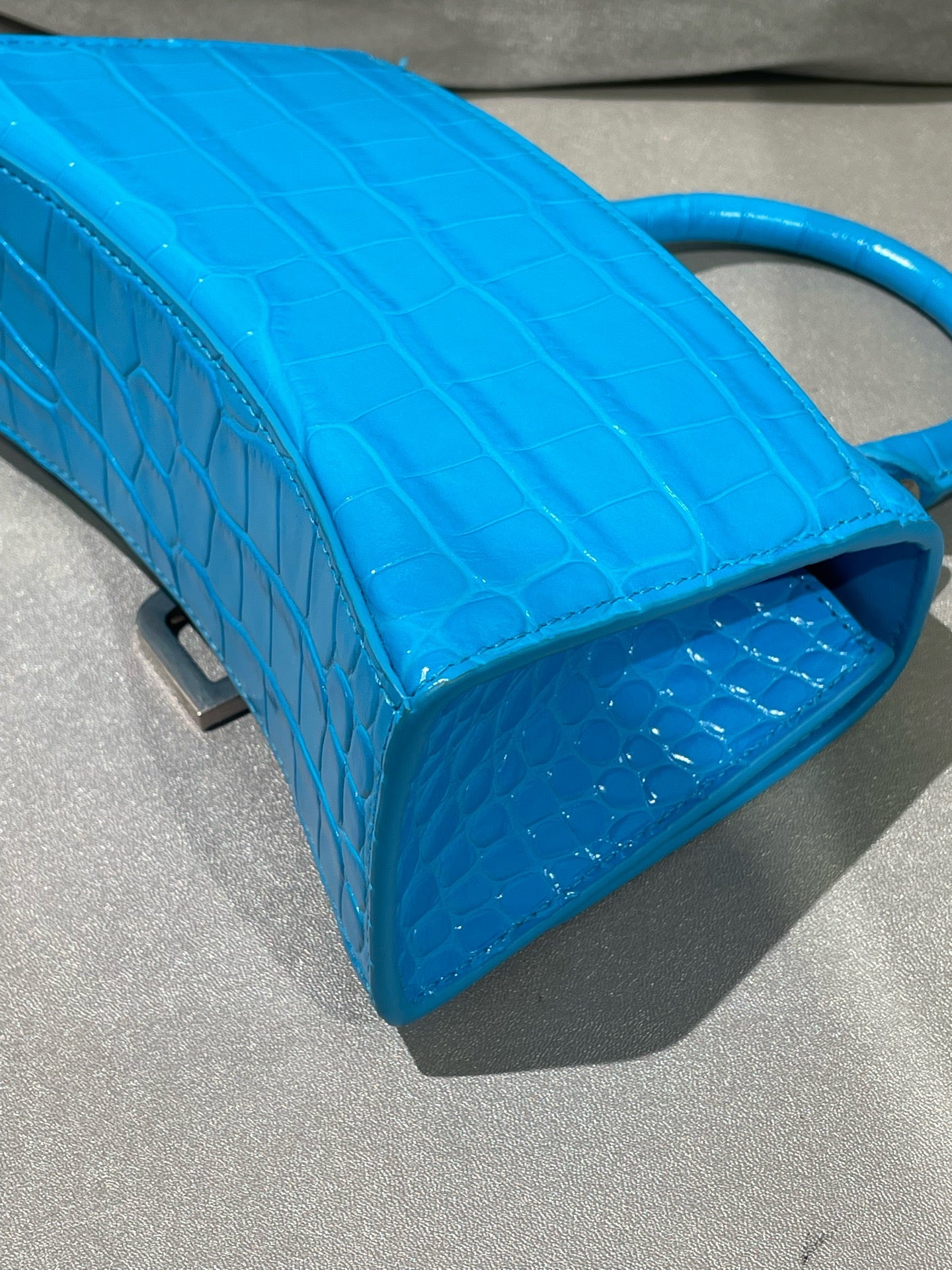 Balenciaga HOURGLASS Blue Crossbody 5928331LR6Y4624