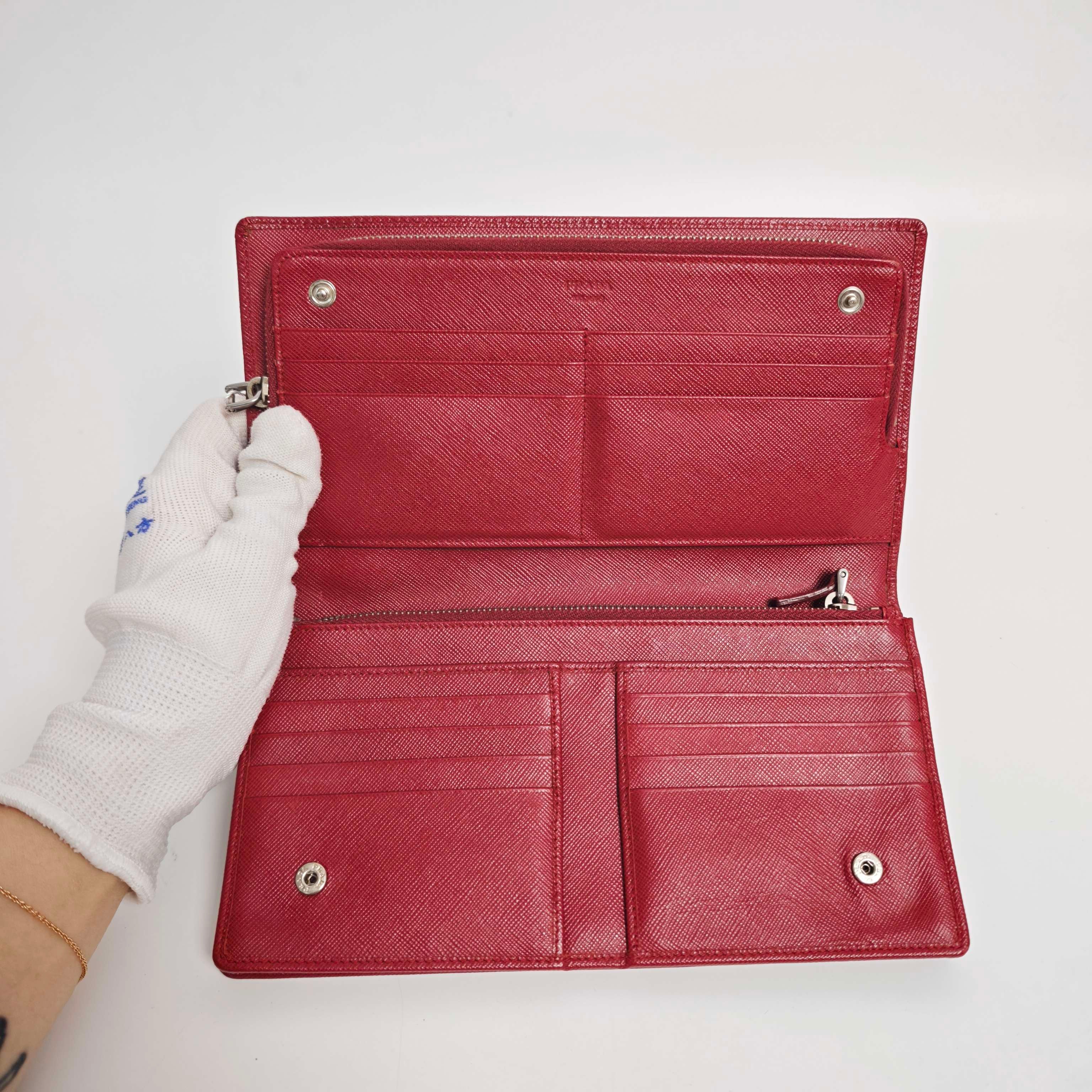 Prada Red