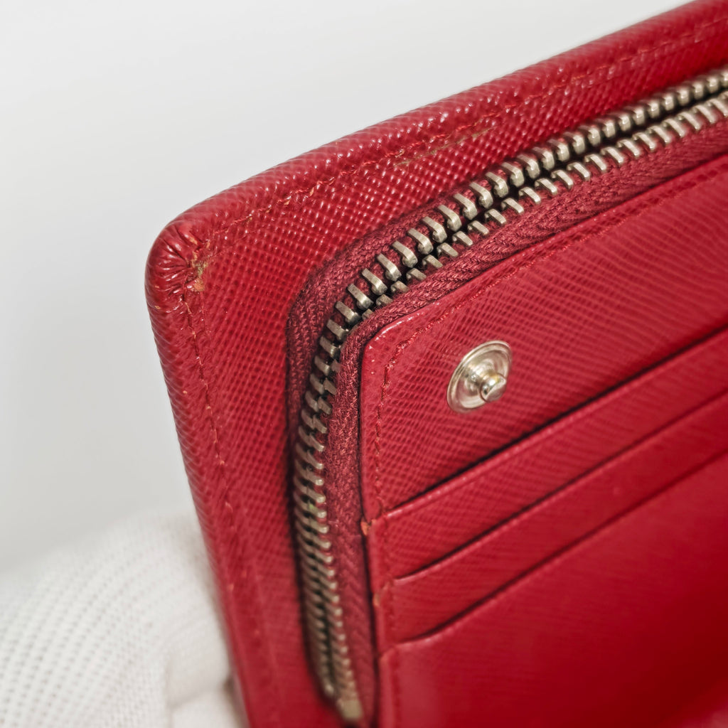 Prada Red