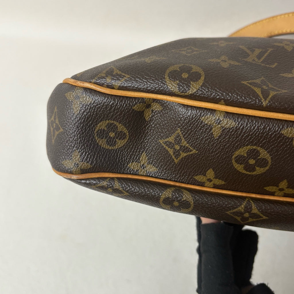 Louis Vuitton Crossbody