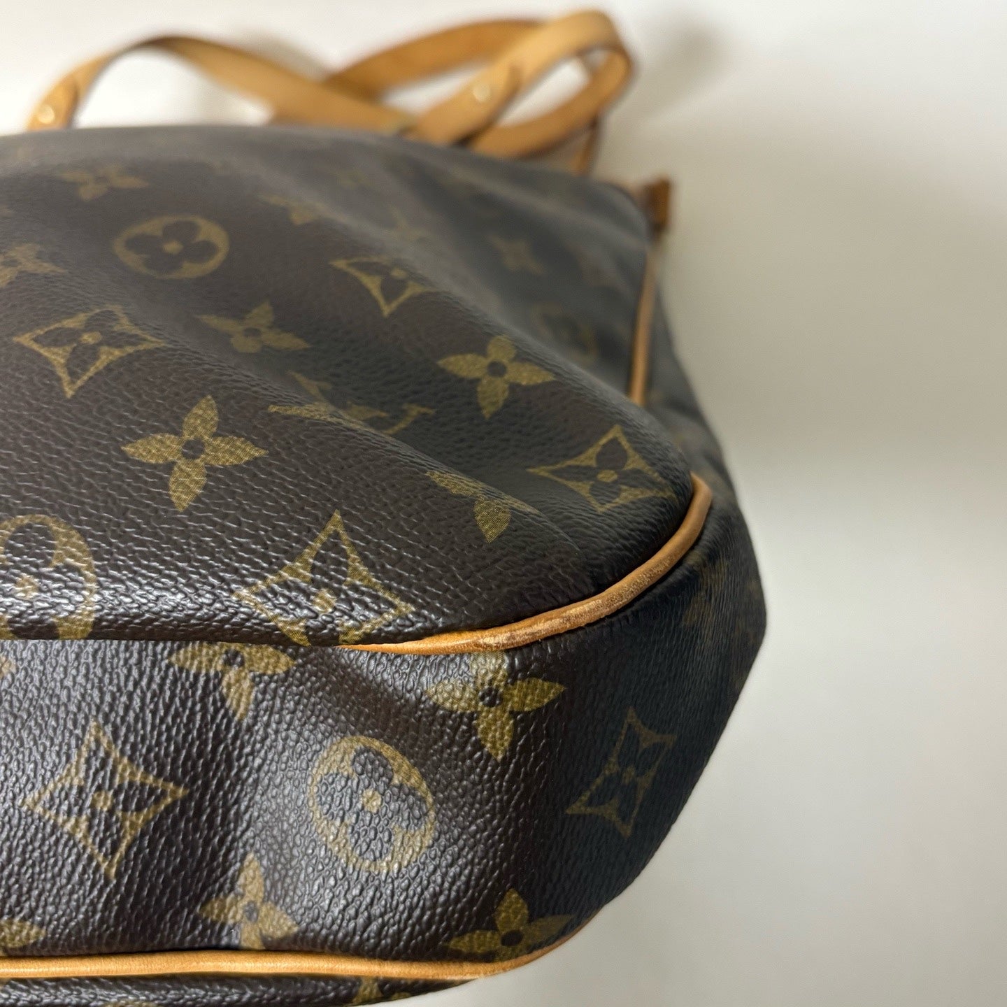 Louis Vuitton Crossbody