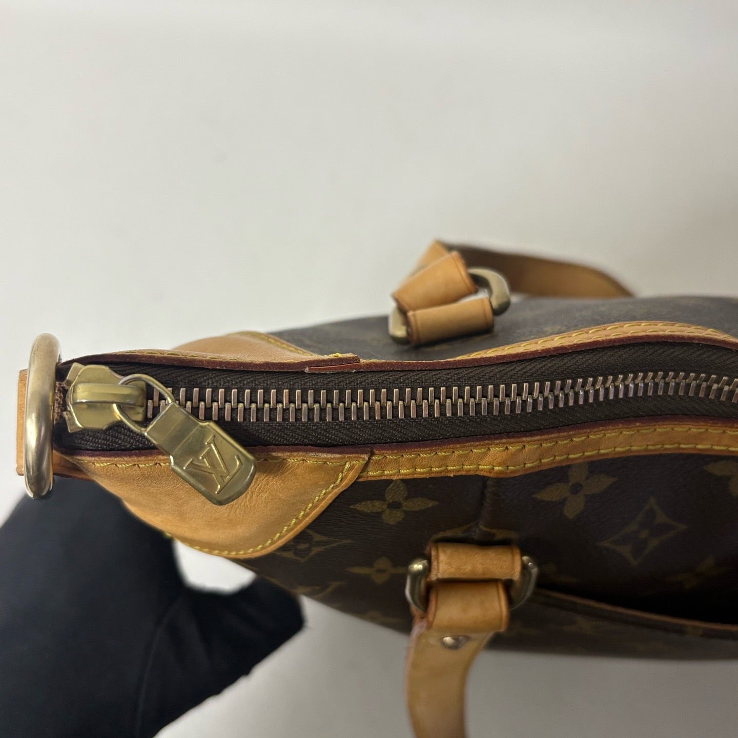 Louis Vuitton Crossbody
