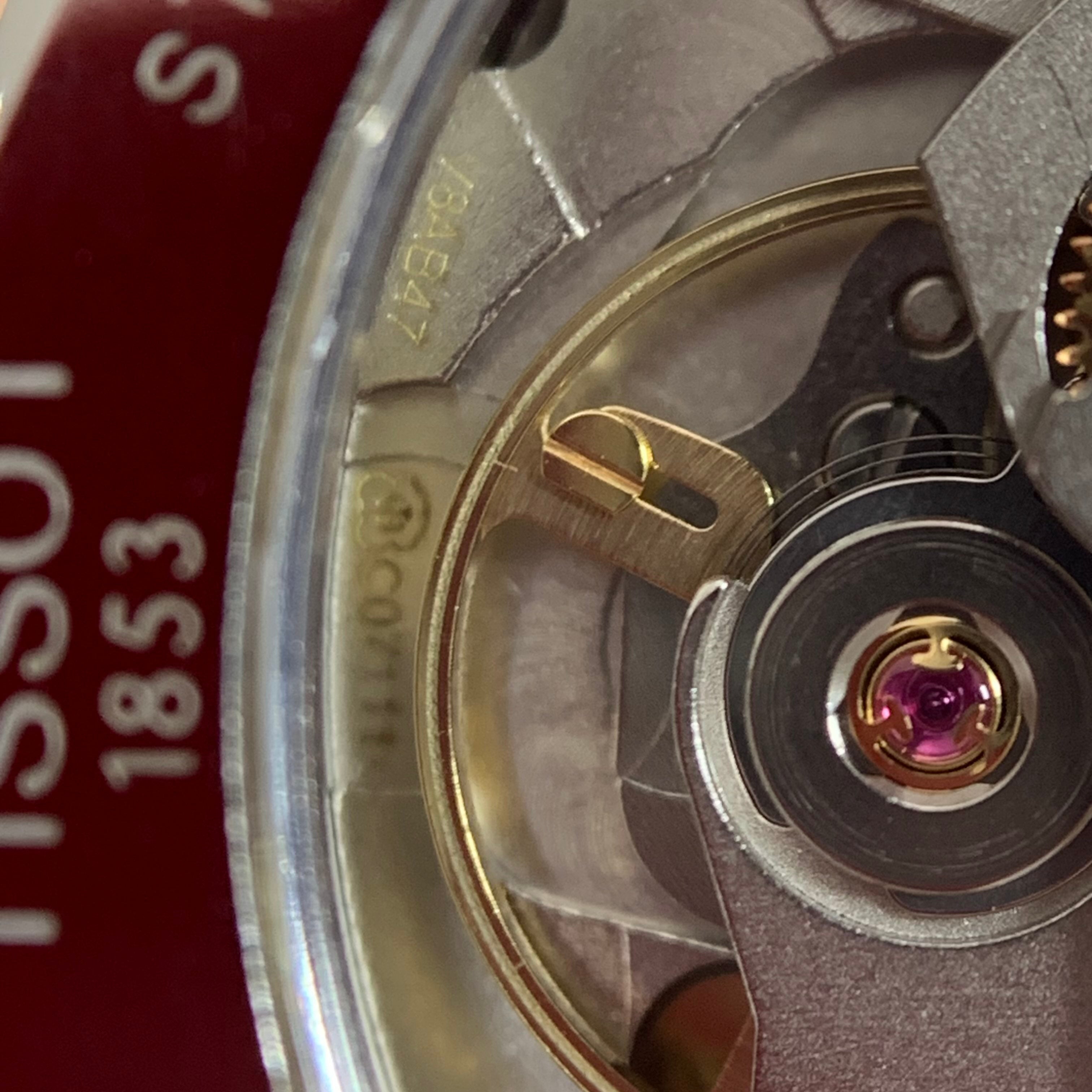 Tissot Classic 40.00 MM x 39.50 MM T137.407.16.051.00