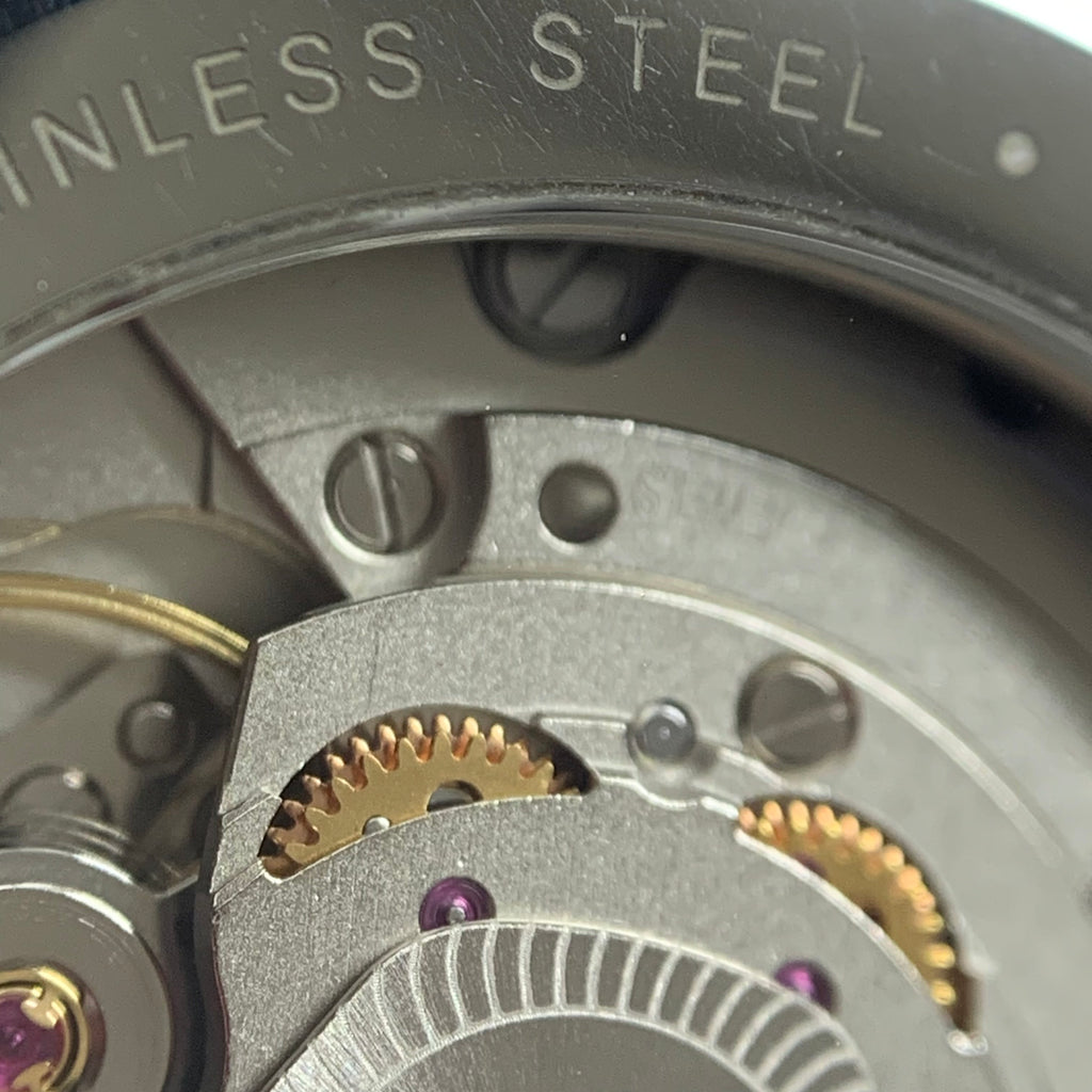 Tissot Classic 40.00 MM x 39.50 MM T137.407.16.051.00
