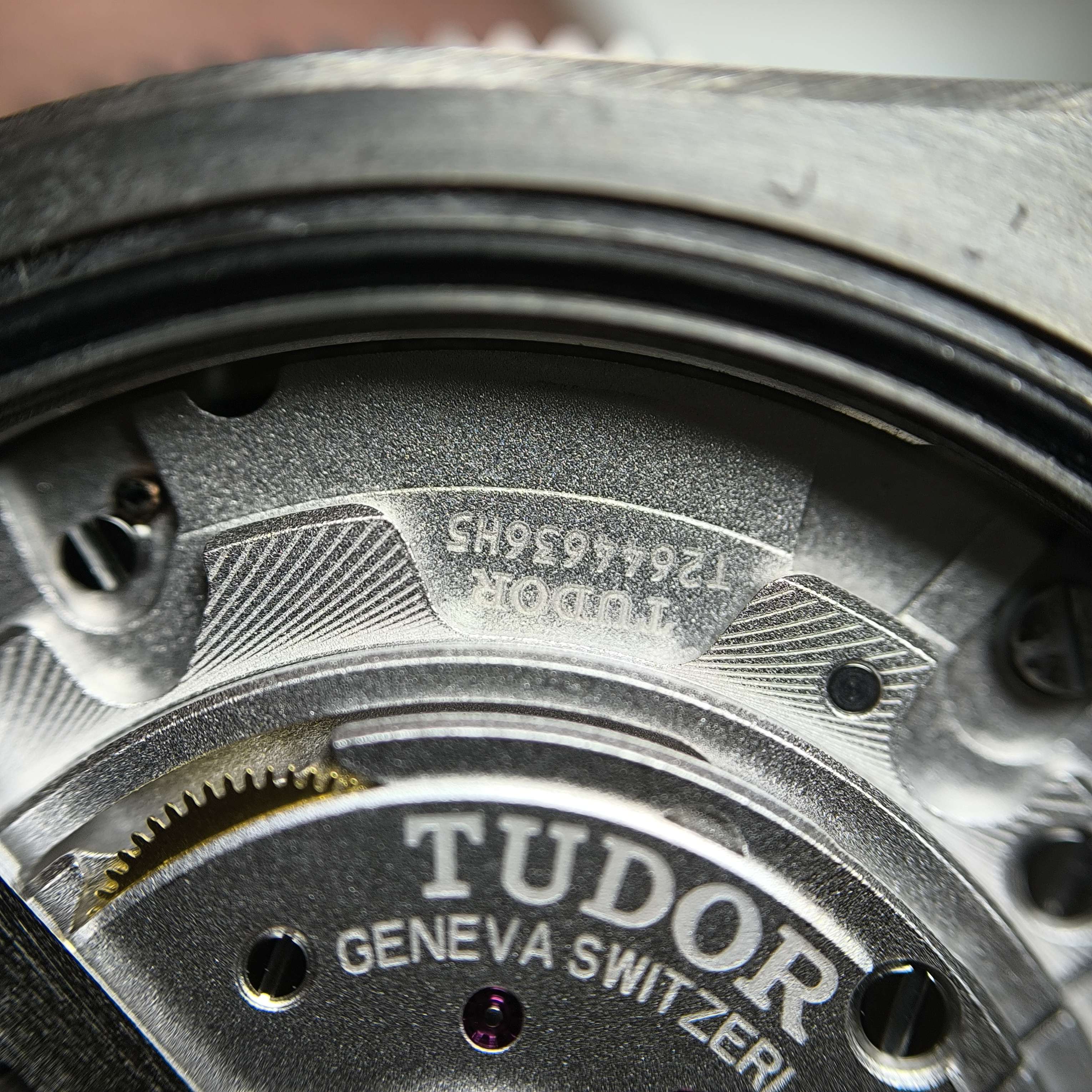 Tudor Leading Subtype 39 39 millimeters m25407n-0001