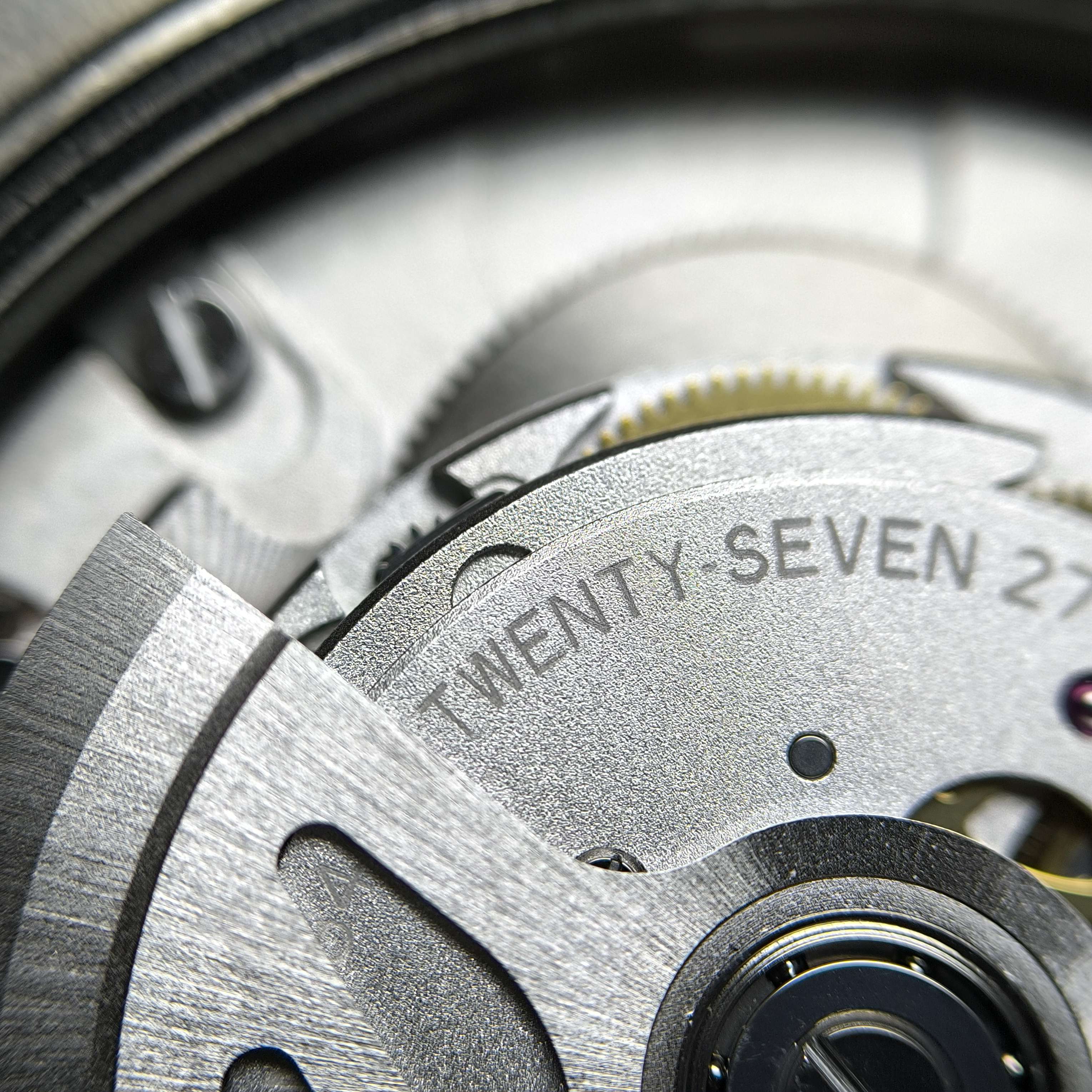 Tudor Leading Subtype 39 39 millimeters m25407n-0001