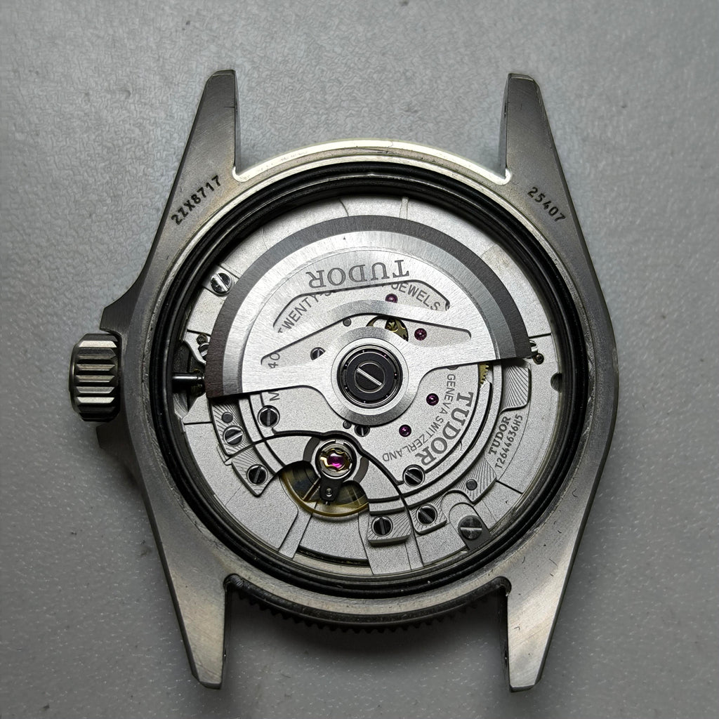 Tudor Leading Subtype 39 39 millimeters m25407n-0001