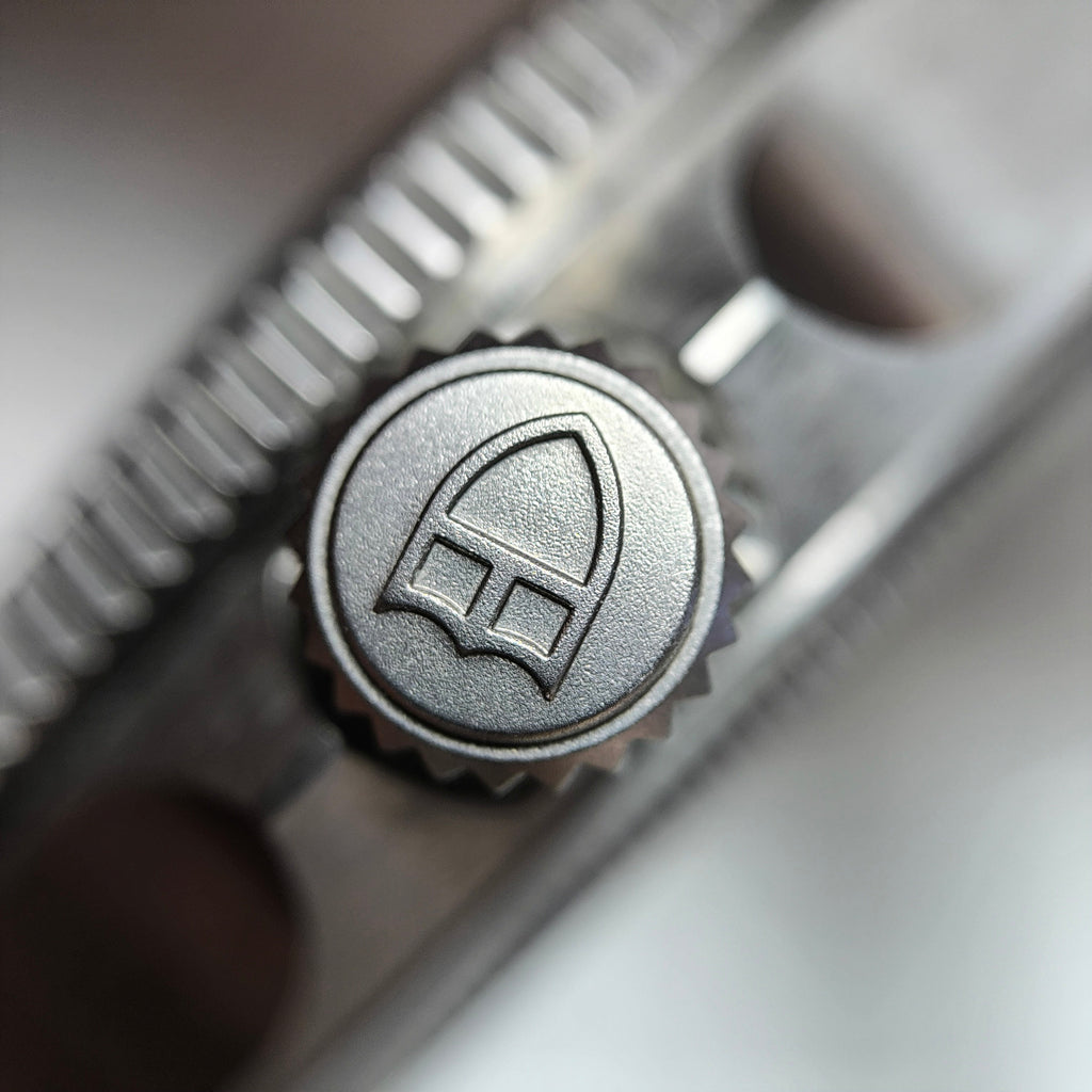 Tudor Leading Subtype 39 39 millimeters m25407n-0001