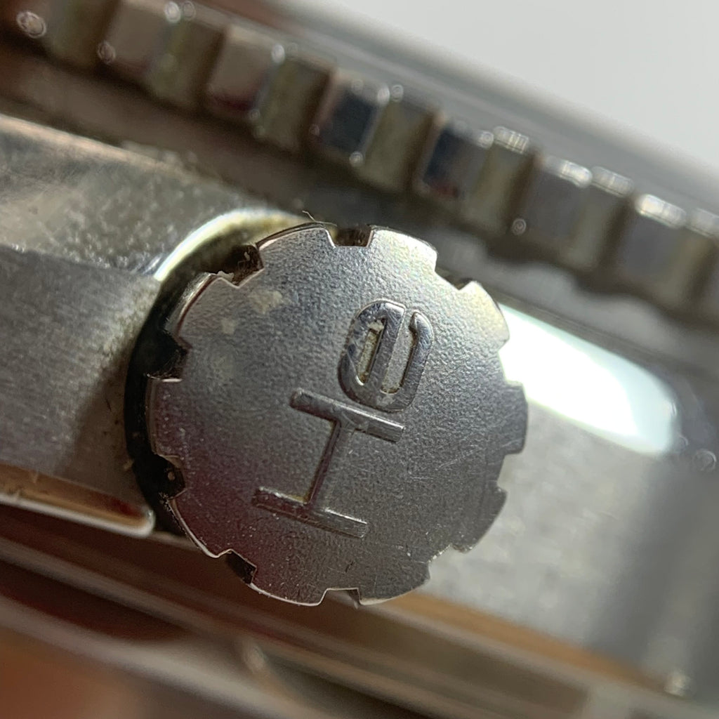 Omega Seahorse Series 43.5 215.30.44.21.01.002