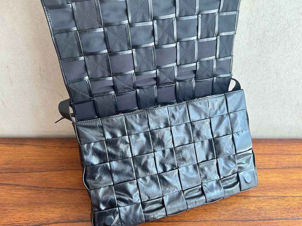 Bottega Veneta Black