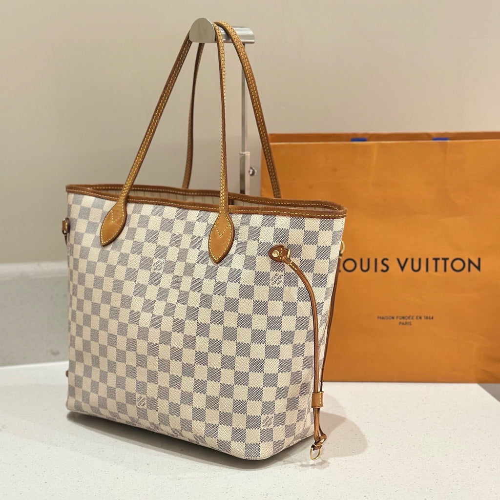 Louis Vuitton Beige
