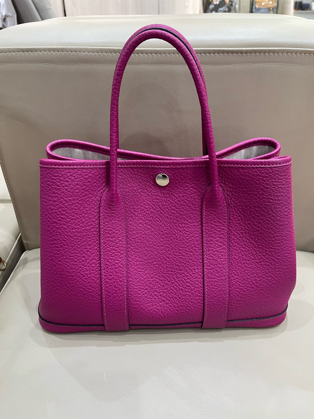 Hermes 915744