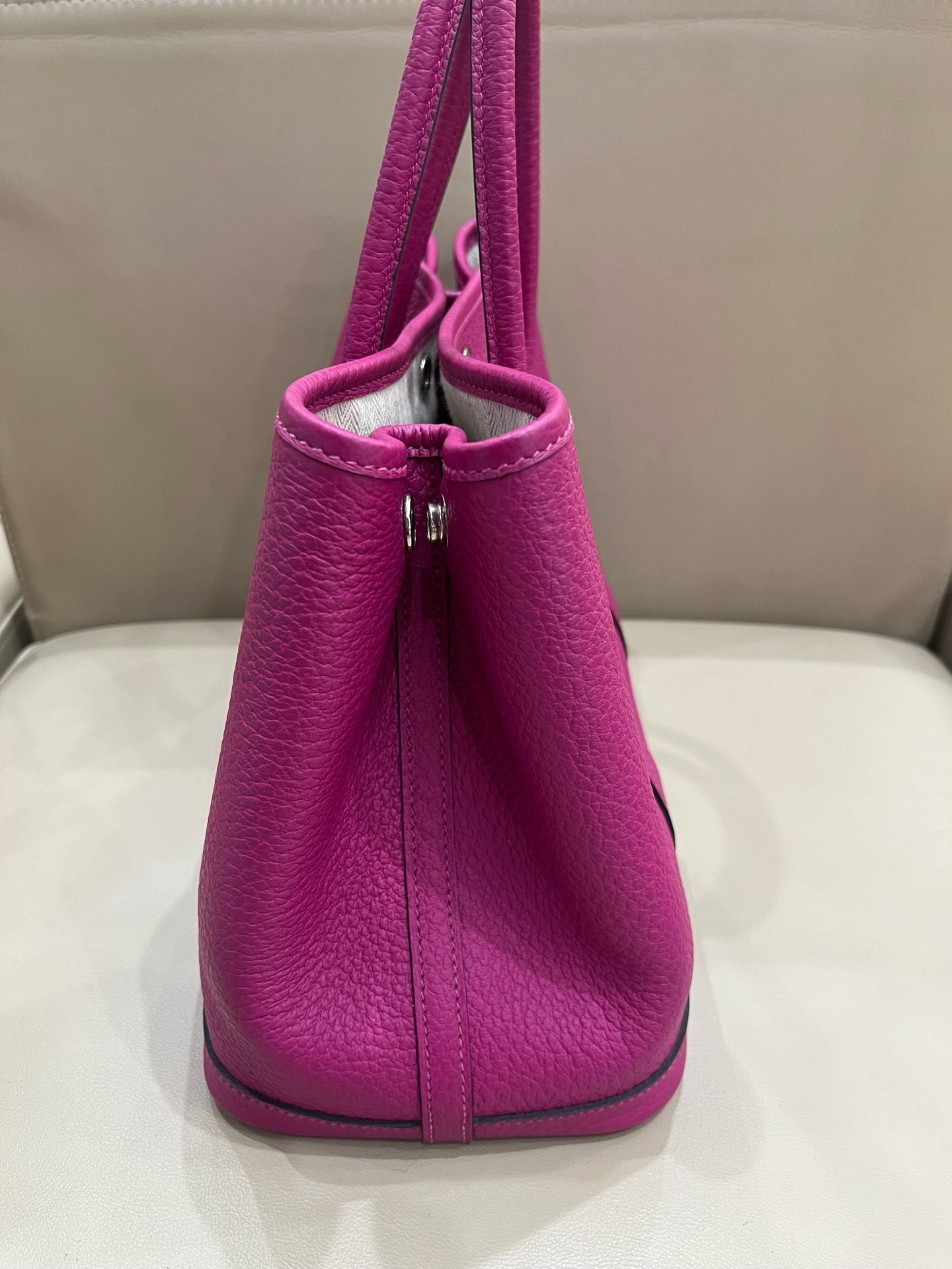 Hermes 915744