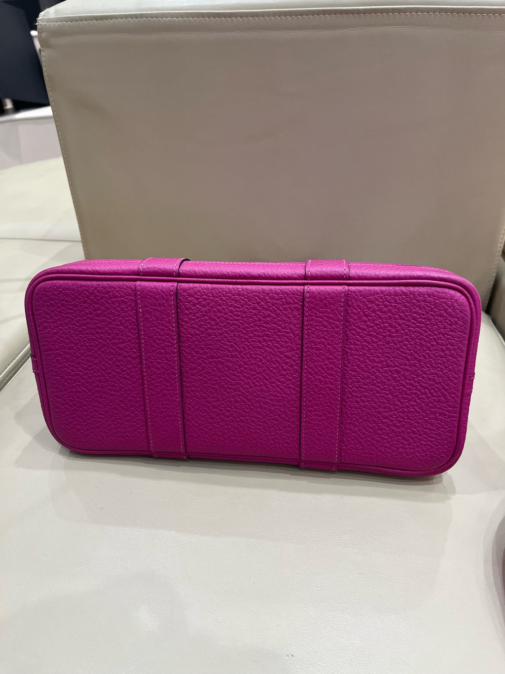 Hermes 915744