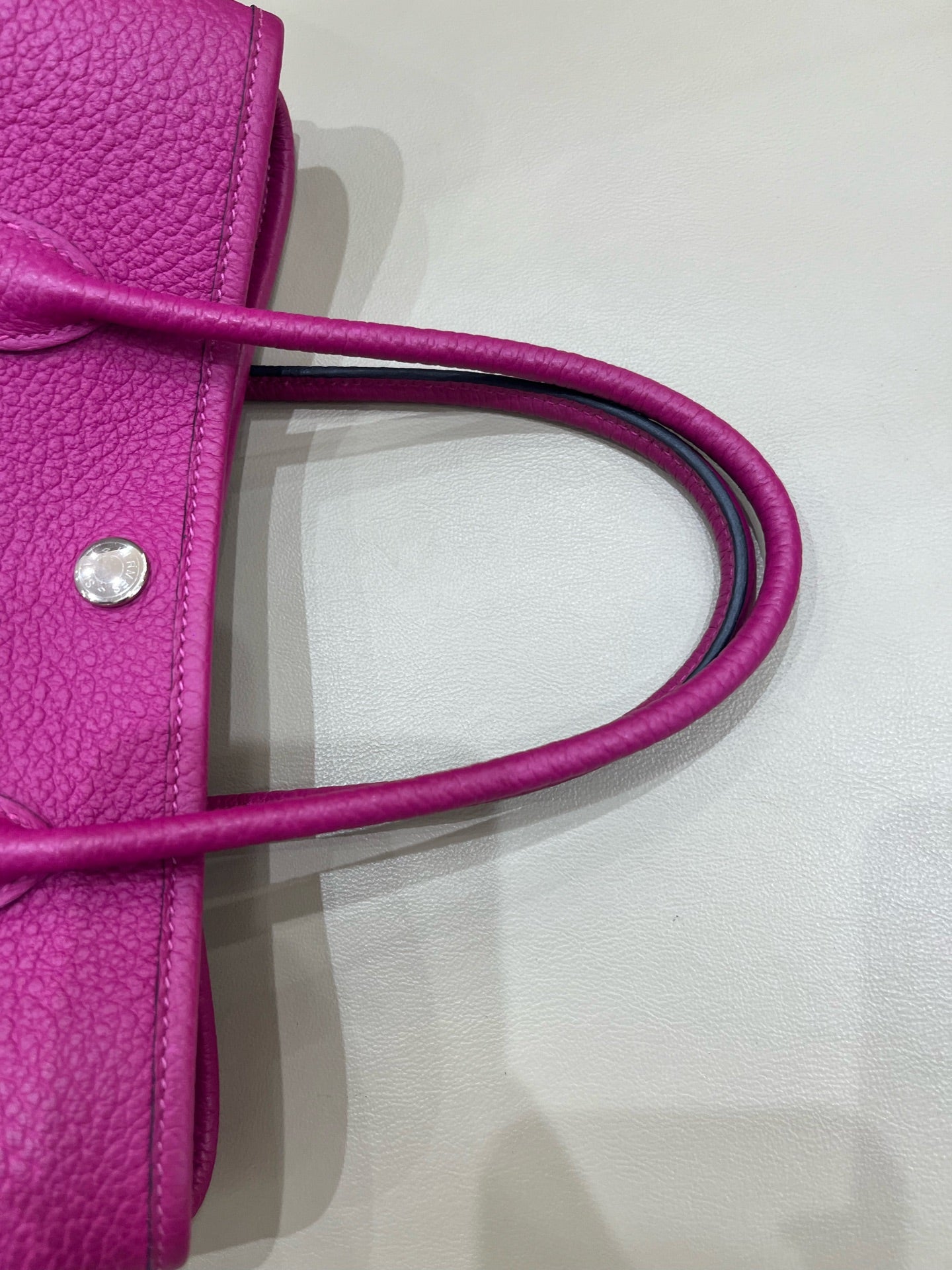 Hermes 915744