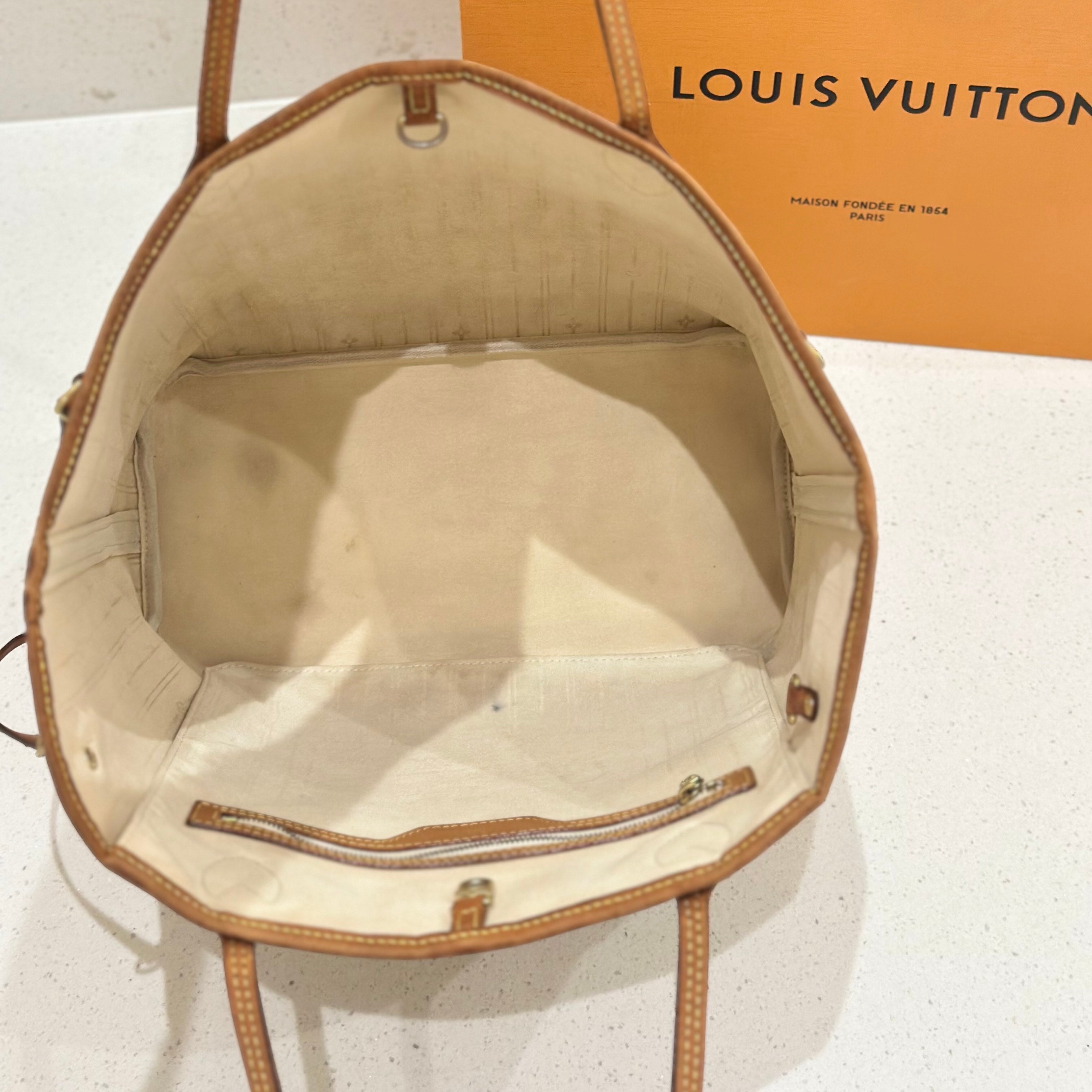 Louis Vuitton Beige