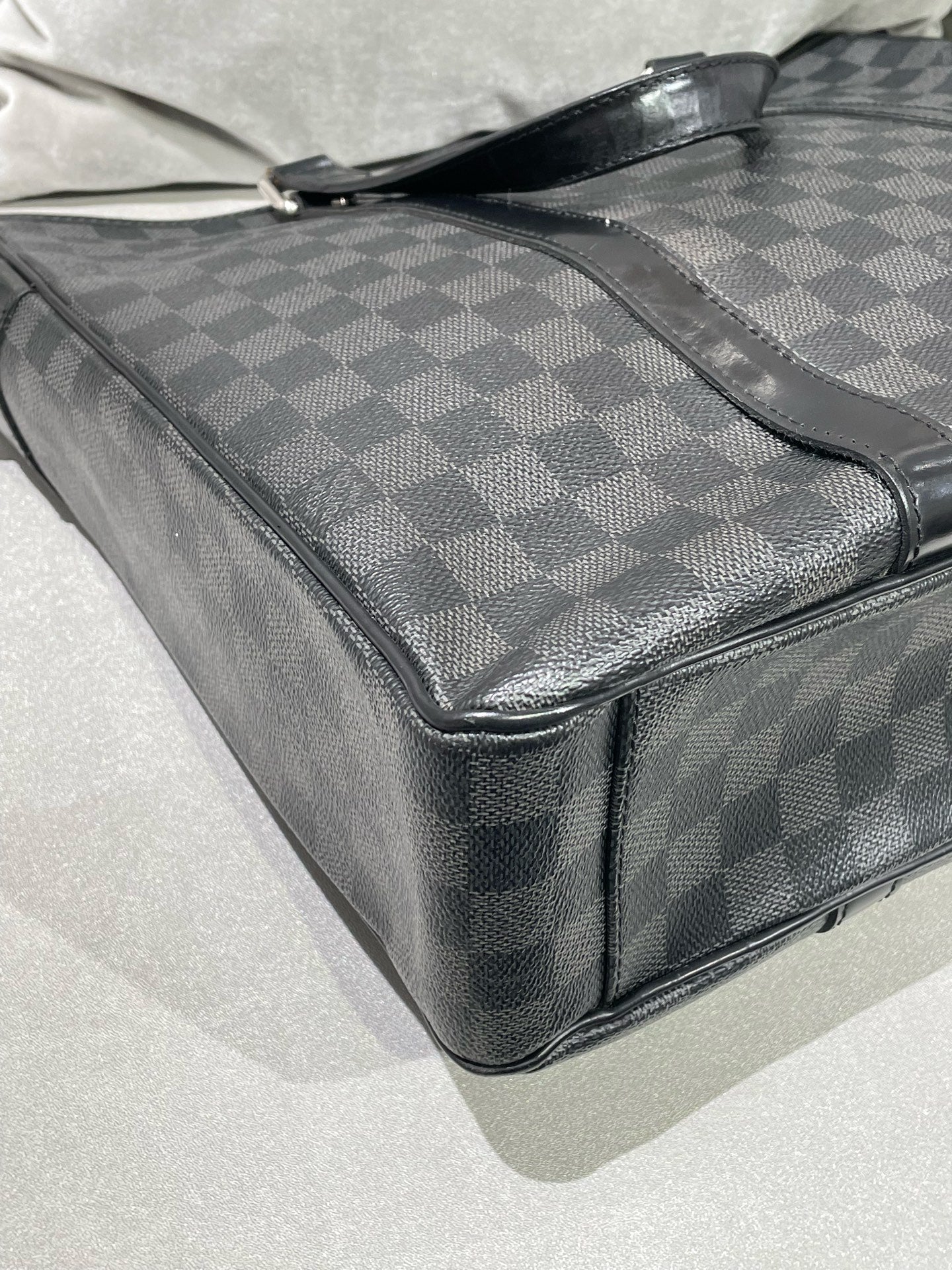 Louis Vuitton Shoulder Bag N41259