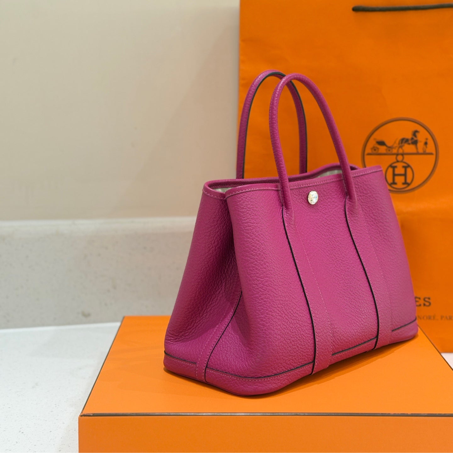 Hermes 915744