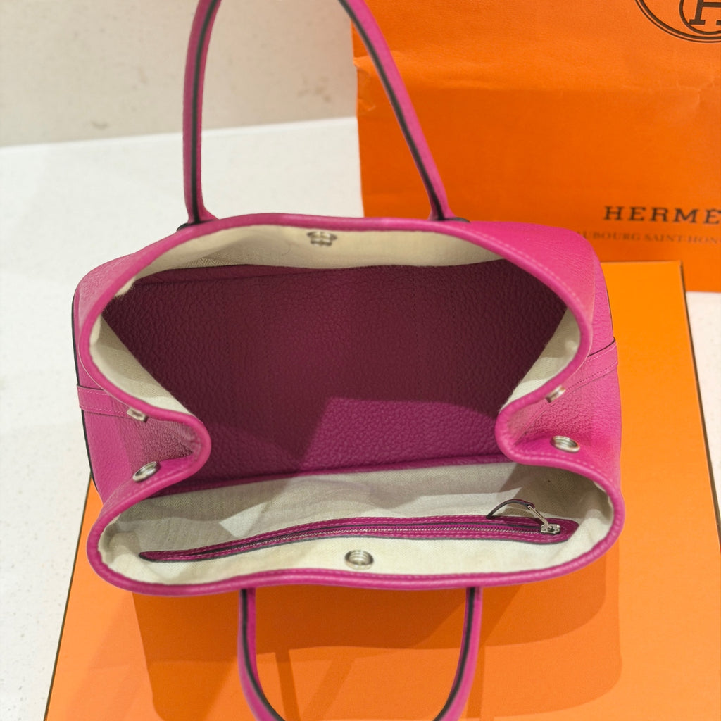 Hermes 915744