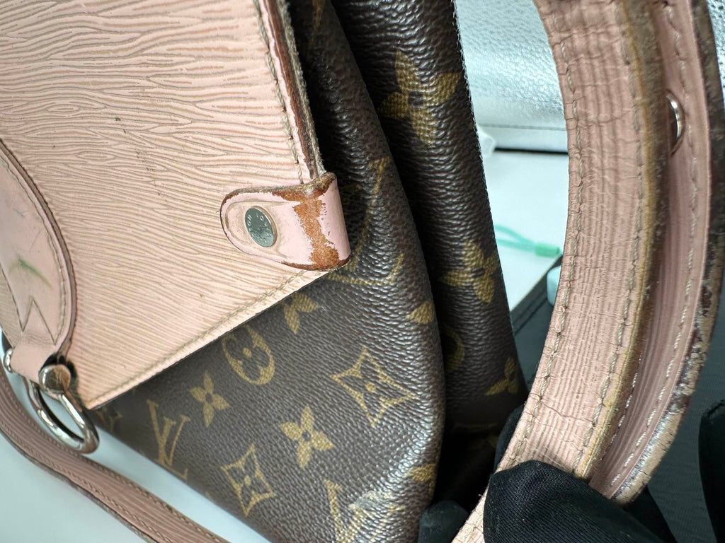 Louis Vuitton Lou Leather Pink Shoulder Bag