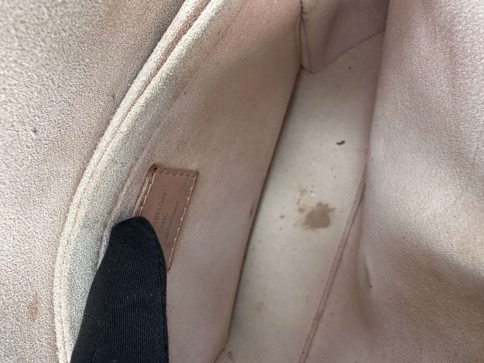 Louis Vuitton Lou Leather Pink Shoulder Bag