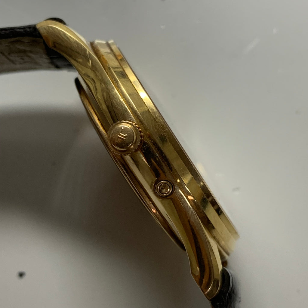 Jaeger LeCoultre Master Ultra Thin Ultra-Thin Master Series Watch 39 millimeters Q1372520