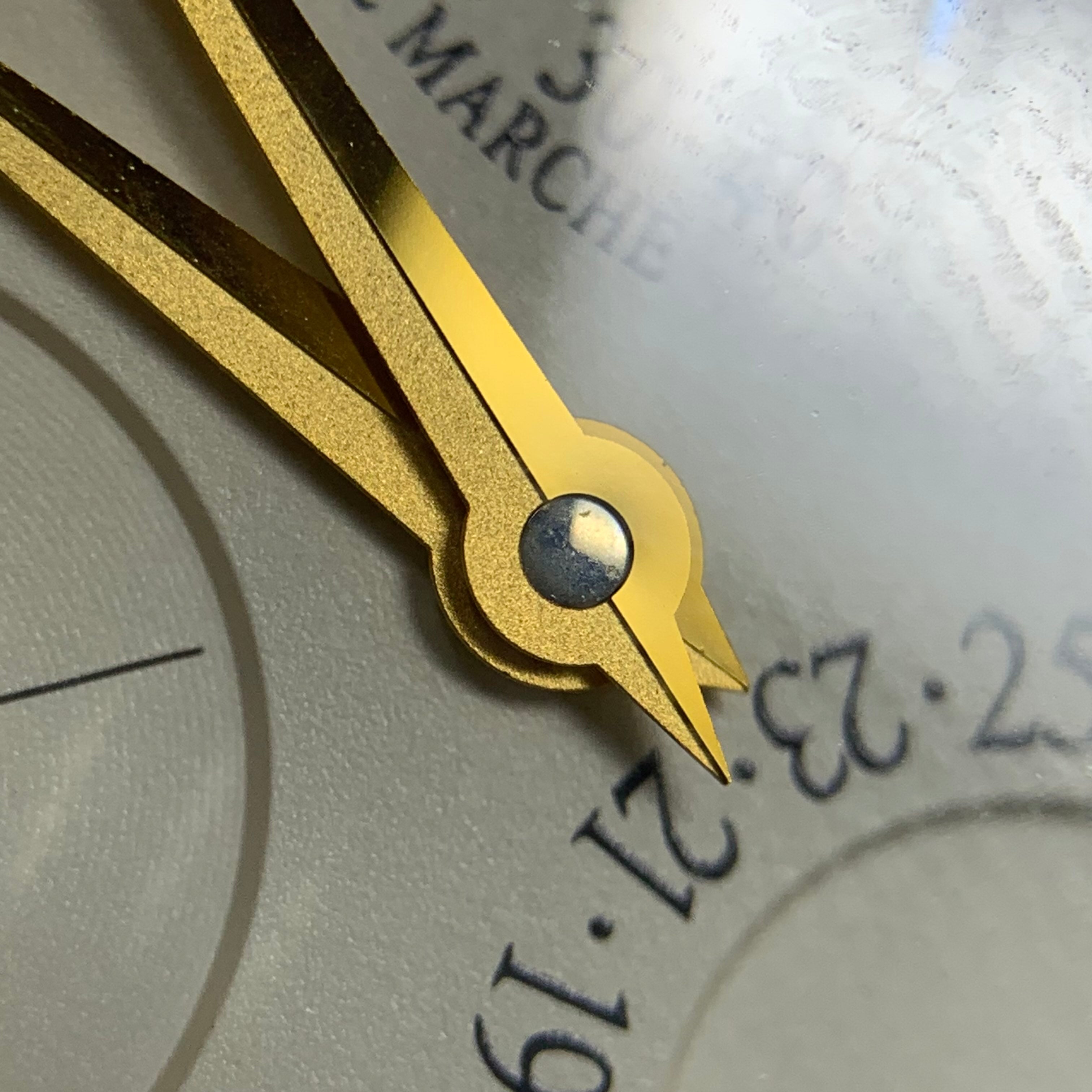 Jaeger LeCoultre Master Ultra Thin Ultra-Thin Master Series Watch 39 millimeters Q1372520