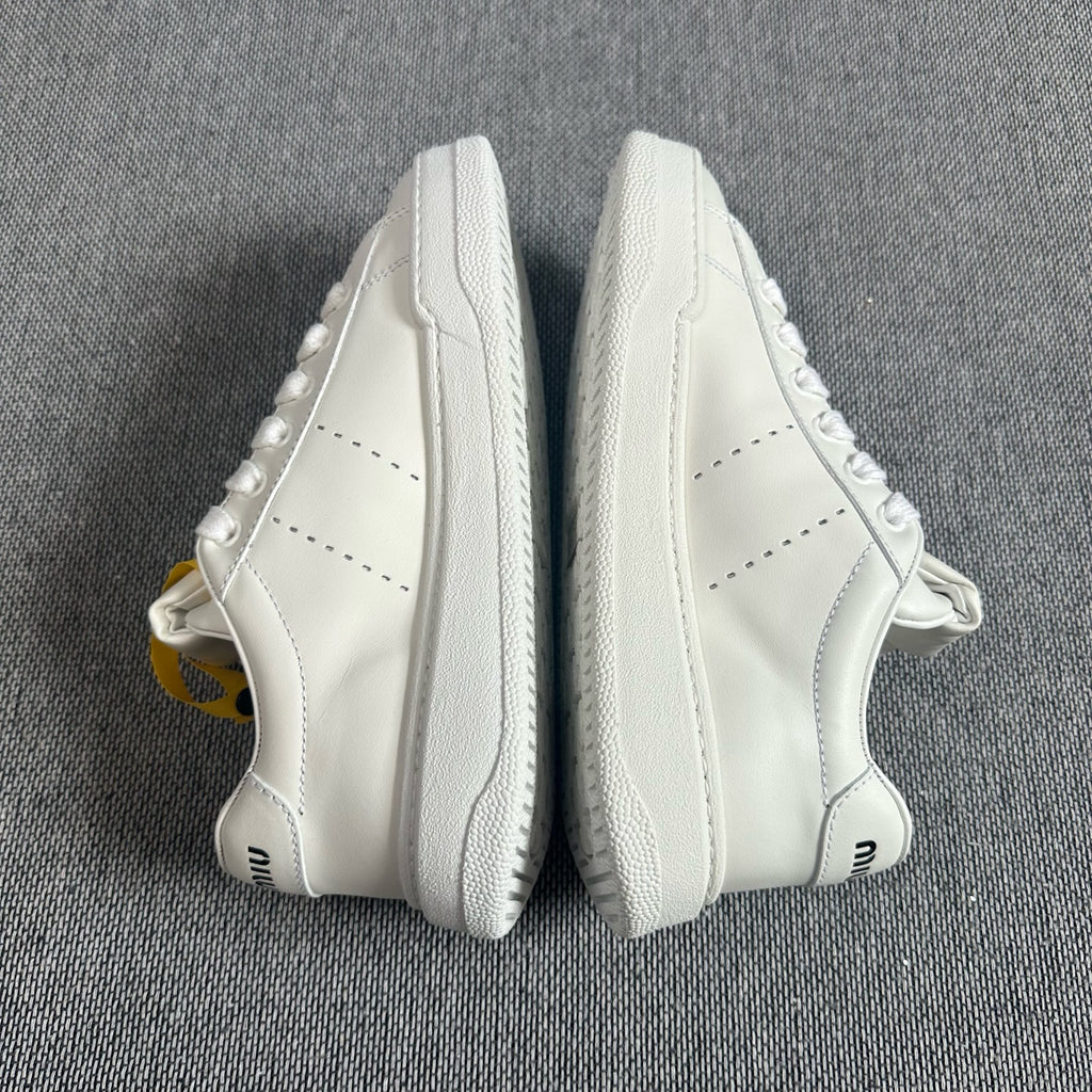 Miu Miu Leather White Skate shoes